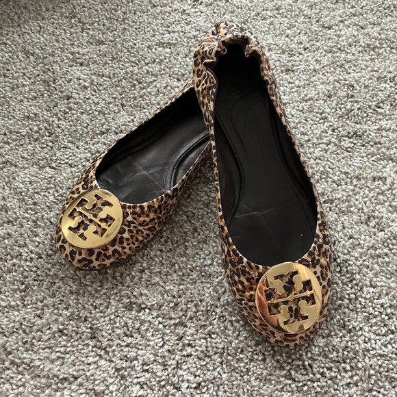Tory Burch Reva Mini-Leopard Printed Ballerina Flats - Picture 1 of 9